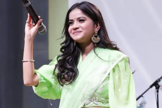 कस्तोबेला धोकेबाज भन्ने गीत गाइछु, अहिले आफ्नै लागि भनेजस्तै लाग्छ : एलिना चौहान