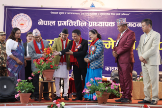 विद्यालय फर्केर विद्यार्थी भर्ना गर्नुस् गुणस्तर सुधार्नुस्, ऐन आउँछ तपाइहरुले आन्दोलन गर्नु पर्दैन : प्रधानमन्त्री ओली