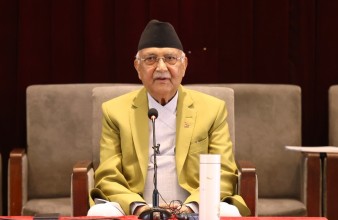 जेनजी आन्दोलनमा प्रहरीसंग नभएका हतियारबाट ताकीताकी गोली हानिएको रहेछ छानवीन होस्: पूवप्रम ओली