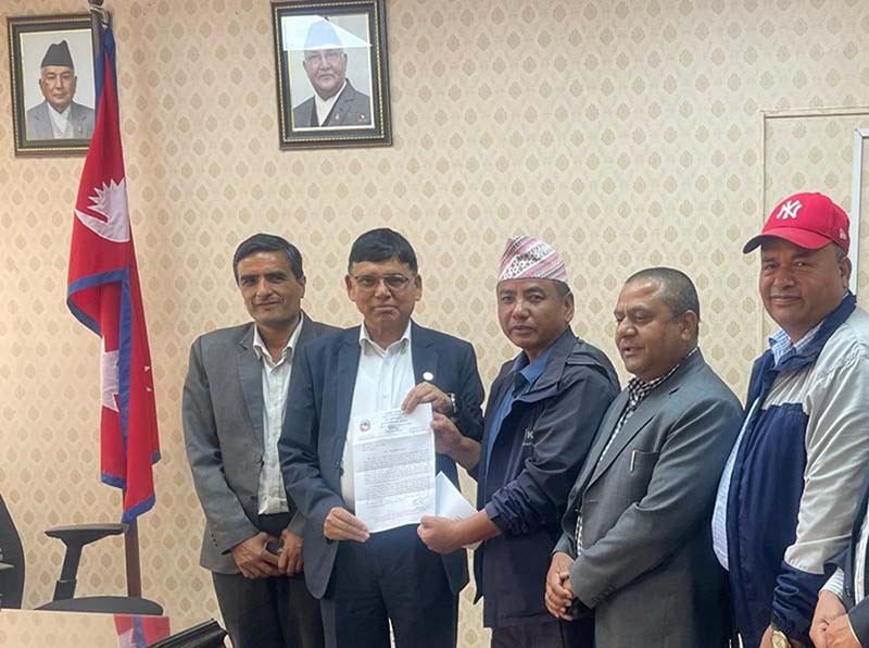 कोञ्ज्योसोम अध्यक्ष लामाको पहलमा वैकल्पिक राजमार्गको सम्भाव्यता अध्ययन