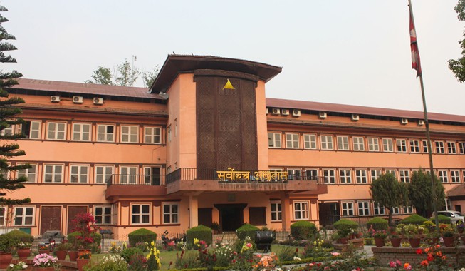 शिक्षक आन्दोलनले वालअधिकार उल्लंघन भयो, तीनदिनभित्र विद्यालय सुचारु गर्नू: सर्वोच्च अदालत