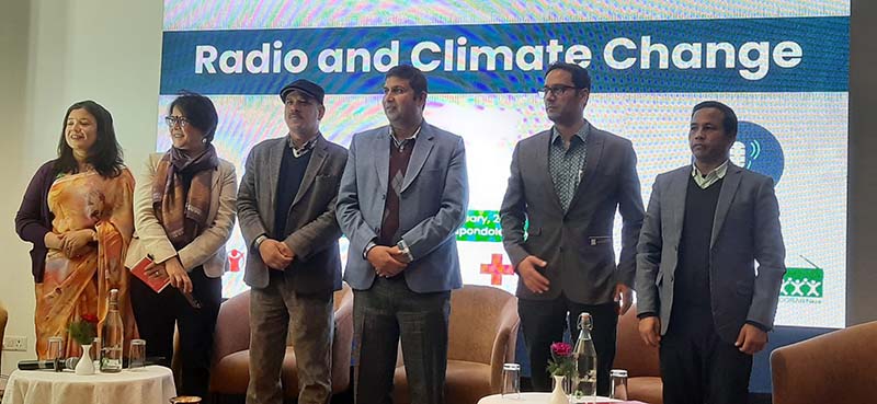 जलवायु परिवर्तनको प्रभाव कम गर्न रेडियोसँग सहकार्य बढाउने प्रतिबद्धता
